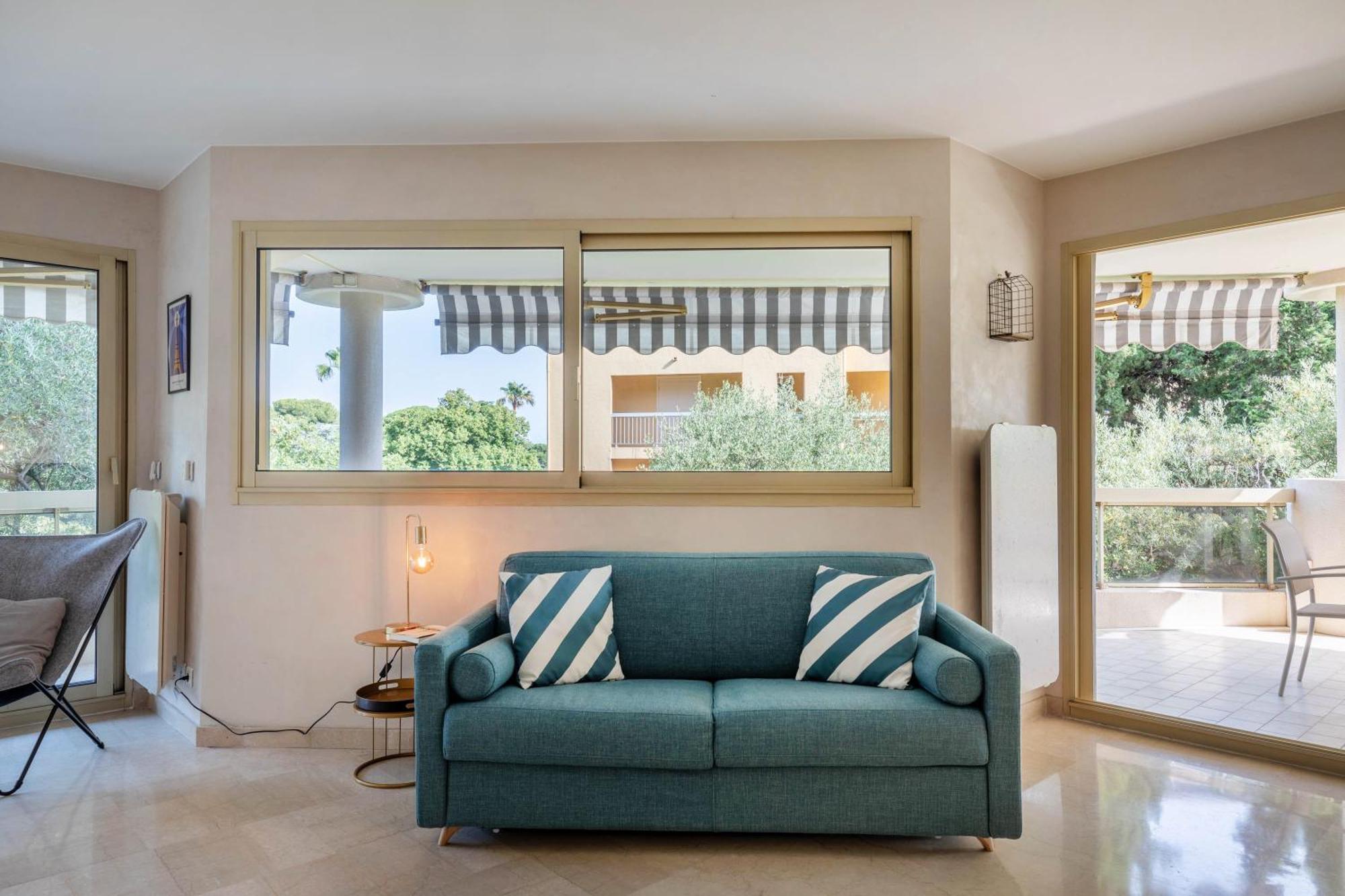 アンティーブTanit Piscine, 6 Couchages, Parkingアパートメント エクステリア 写真